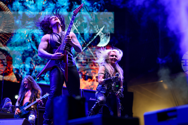 Село Могилово - "Midalidare Rock In The Wine Valley 2025" - рок фестивал - група - "Doro"