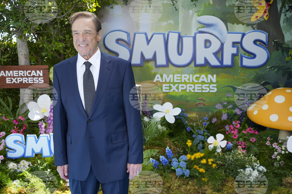 LA Premiere of "Smurfs"