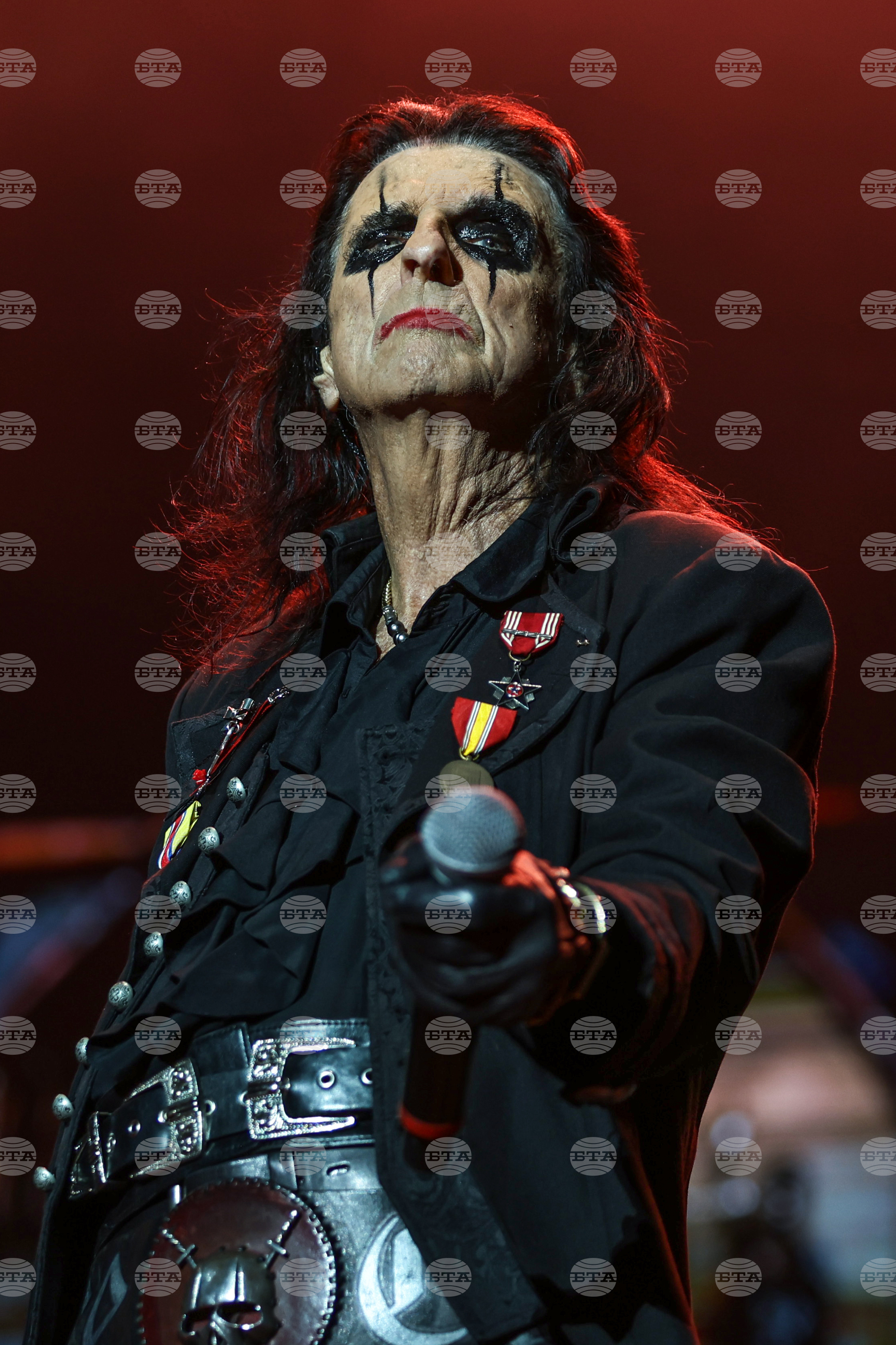 Село Могилово - "Midalidare Rock In The Wine Valley 2025" - рок фестивал - група - "Alice Cooper"
