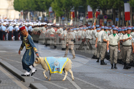 Франция  - Париж  - национален празник