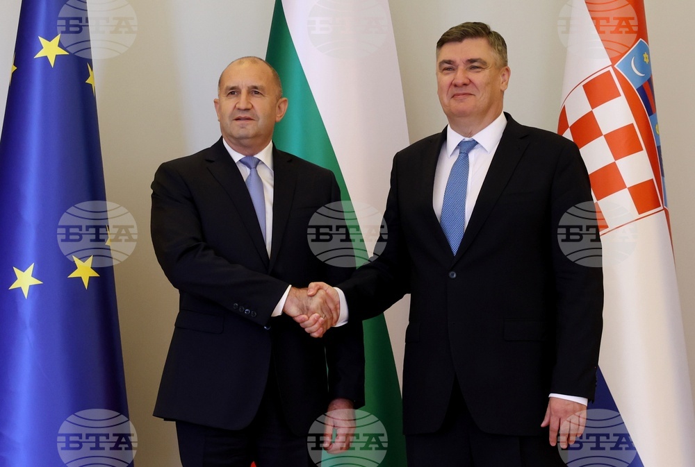 Croatian President Milanovic Welcomes Bulgarian Counterpart Radev in Zagreb