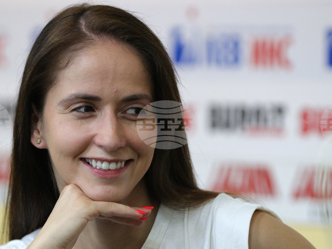 Вицепрезидентът на БФХГ Невяна Владинова проведе поредна мотивационна среща