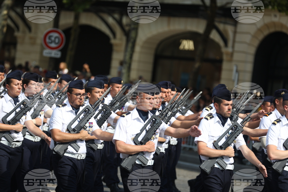 Франция  - Париж  - национален празник