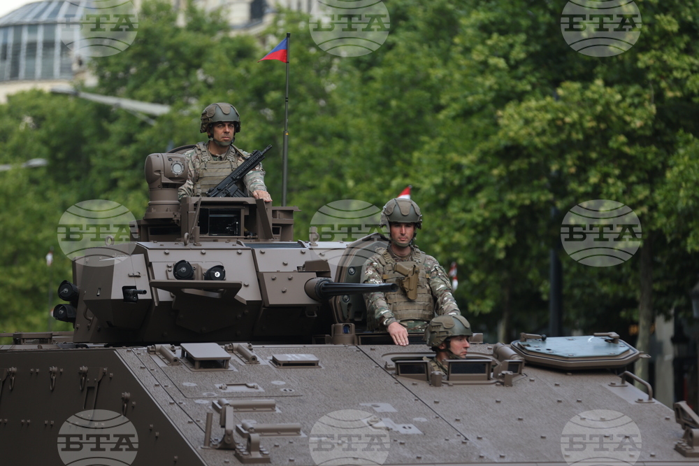 Франция  - Париж  - национален празник