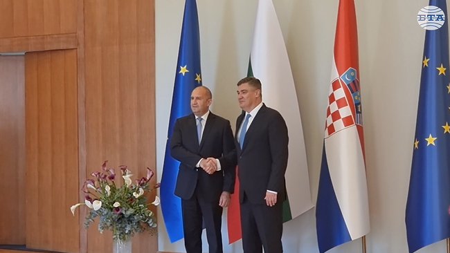 Президентът на Хърватия Зоран Миланович посрещна българския държавен глава Румен Радев в Президентството в Загреб