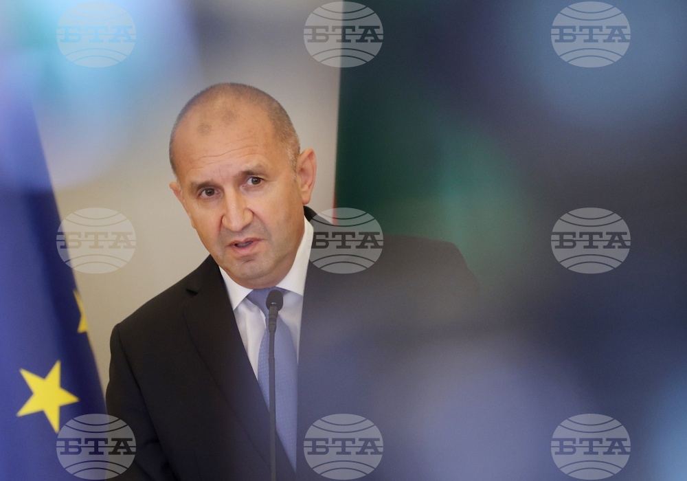 Валутата не може да бъде гаранция за пълноценната ни интеграция в сърцето на Европа, каза за еврозоната президентът Румен Радев