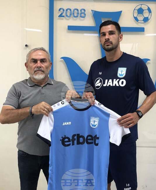 Третодивизионният ФК Созопол представи седем нови попълнения за предстоящия сезон в Югоизточната лига