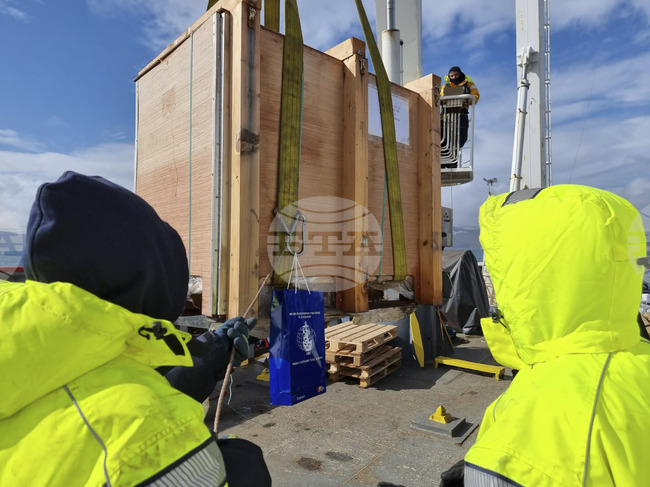 Day 56 – Deception Island – RSV 421 