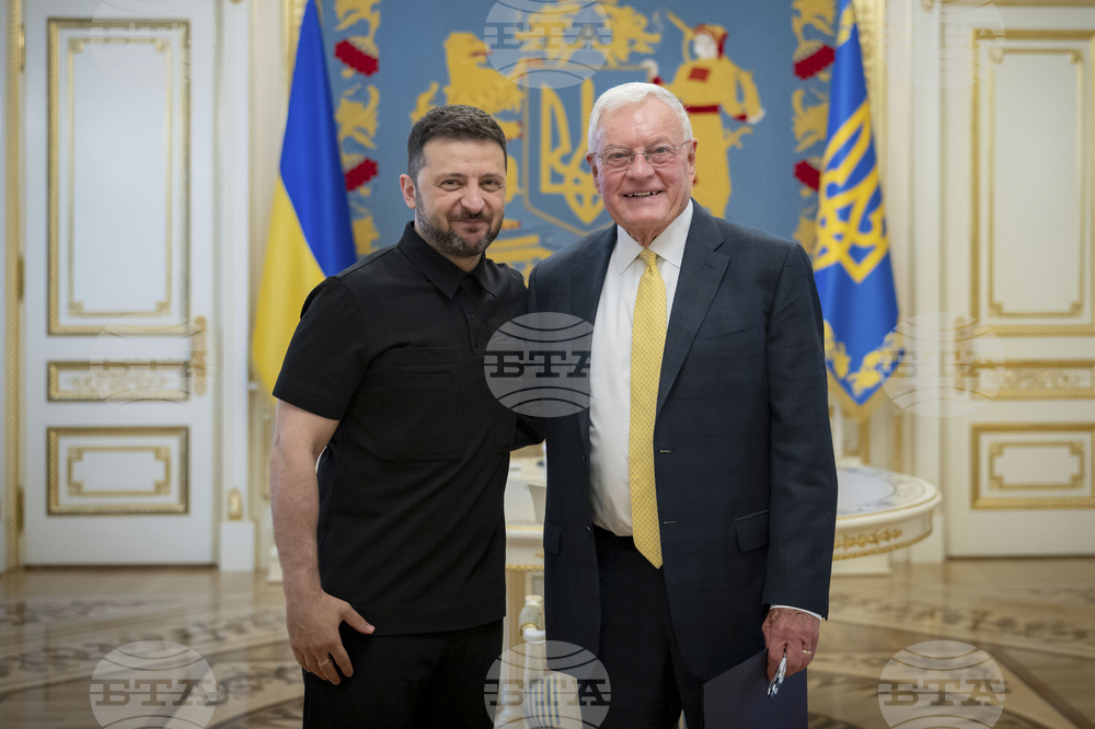 Володимир Зеленски съобщи, че се е срещнал със специалния пратеник на САЩ Келог в Киев