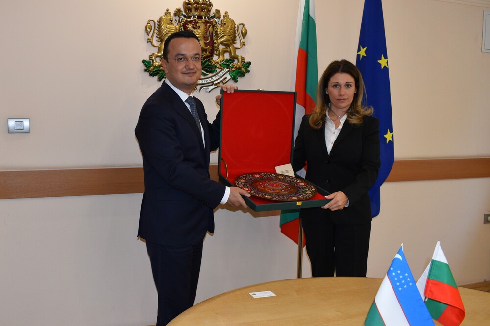 Deputy Economy Minister Lazarova Confers with Uzbekistan Minister of Industry and Trade