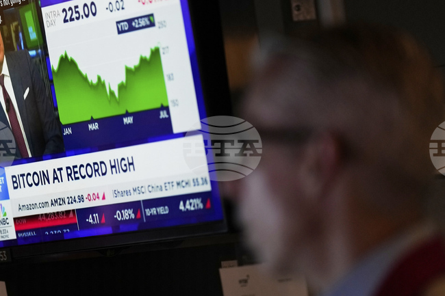 Американските борсови индекси поеха нагоре в началото на сесията