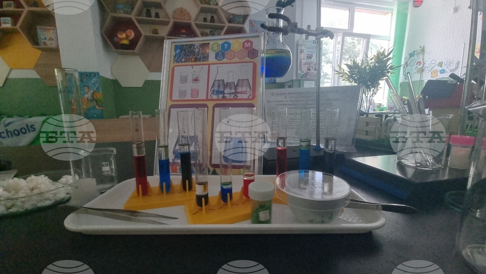 Стара Загора - Stem кабинет по "Природни науки- СУ "Иван Вазов"- По проект "Европа на Балканите: Заедно чрез знание"