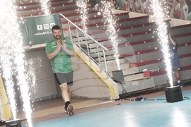 Зала "Христо Ботев" - световни шампионки по волейбол до 19 години - посрещане