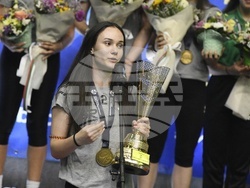 Зала "Христо Ботев" - световни шампионки по волейбол до 19 години - посрещане