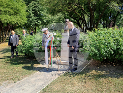 Хърватия - Румен Радев - паметник на Иван Вазов