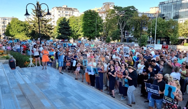 Second Protest in Support of Detained Mayor Kotsev Takes Place in Varna