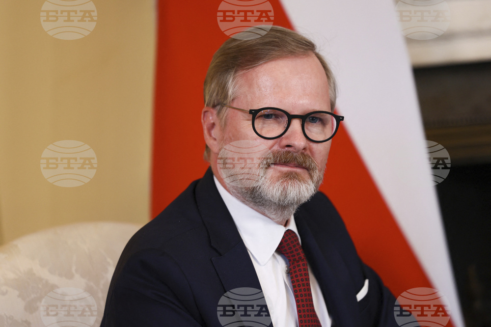 Чешкият премиер съобщи, че от началото на годината страната му е осигурила на Украйна над 1 млн. снаряда 