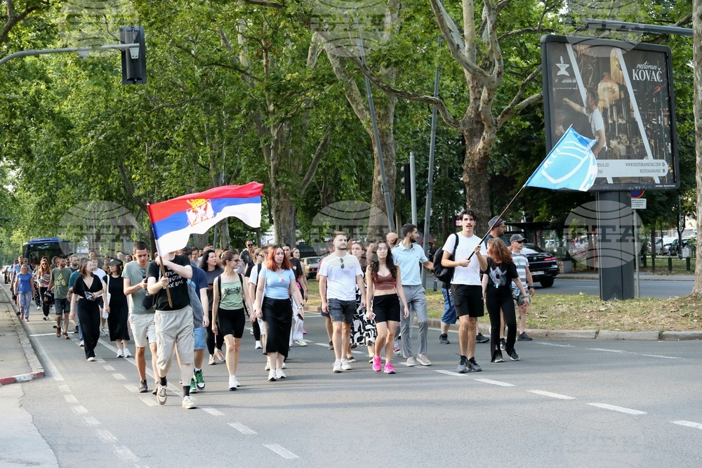 Сърбия - протест