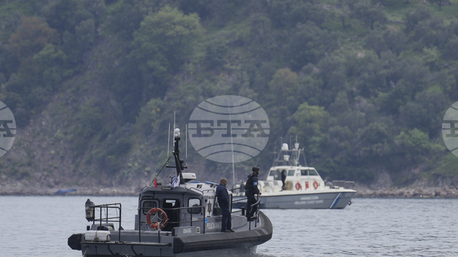 Гръцката брегова охрана спаси 79 мигранти близо до остров Гавдос