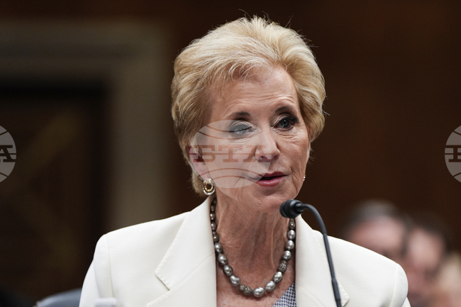 Върховният съд на САЩ позволи на Тръмп да съкрати близо 1400 служители на американското министерство на образованието