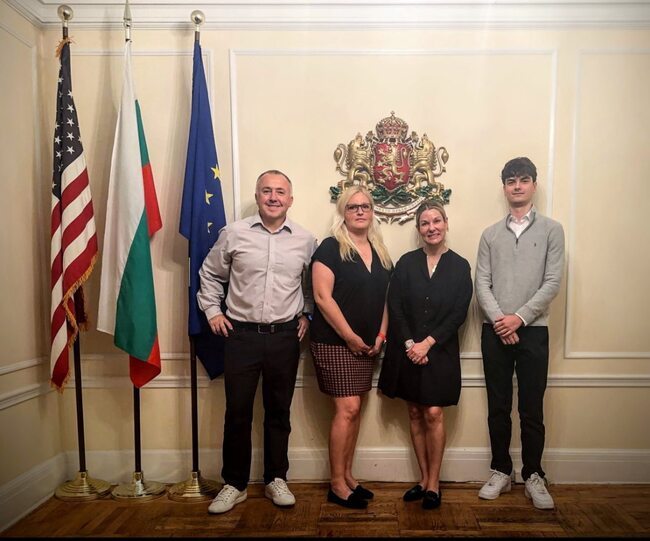 Приключи стажът в Генералното консулство на България в Ню Йорк на Асен Нечев