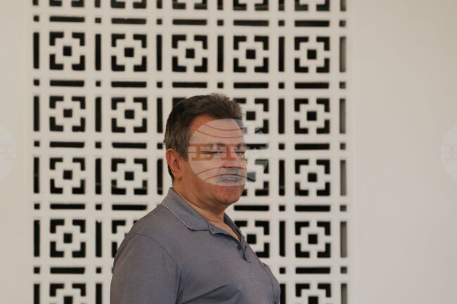 Акцентът на законопроекта е поставен върху правото на всеки ученик да получи достъп до пълноценно образование, каза проф. Александър Симидчиев