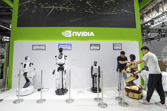 Китайските власти разпитват "Енвидиа" за сигурността на високопроизводителния ѝ чип "Ейч20" 