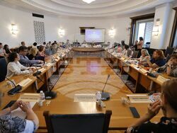 Народно събрание - образование - кръгла маса