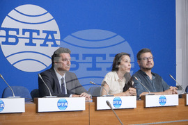 Национален пресклуб на БТА София - д-р Анна Адамова - пресконференция