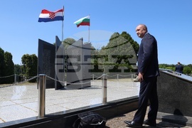 Хърватия - Румен Радев - Българско военно гробище - почит