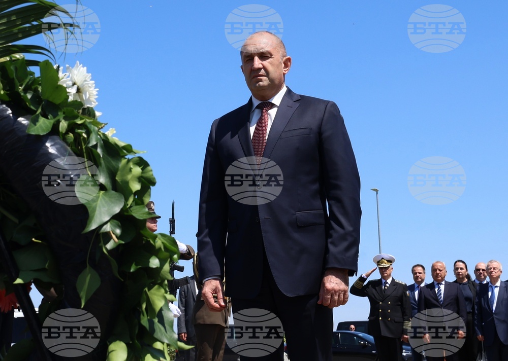 Хърватия - Румен Радев - Българско военно гробище - почит