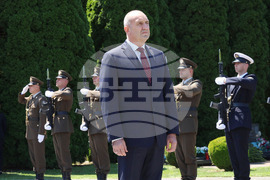 Хърватия - Румен Радев - Българско военно гробище - почит