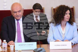 Парламент - Комисия по бюджет и финанси - заседание