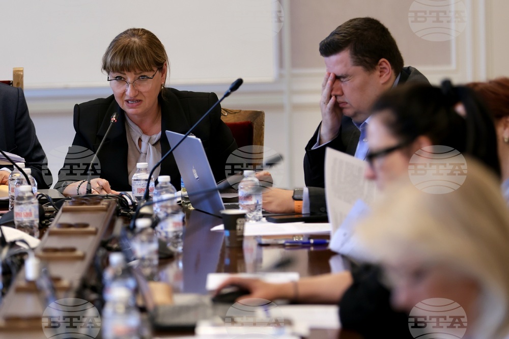 Народно събрание - Комисия по конституционни и правни въпроси - заседание