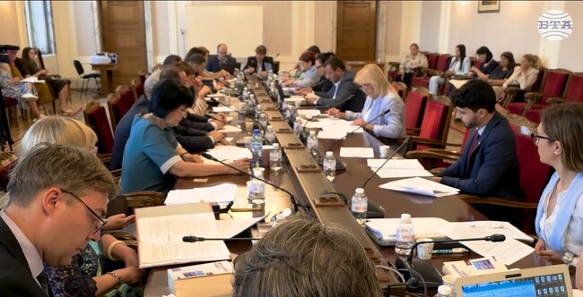 Правната комисия прие на първо четене промени в Наказателния кодекс, свързани с излизането на България от т.нар. сив списък за пране на пари