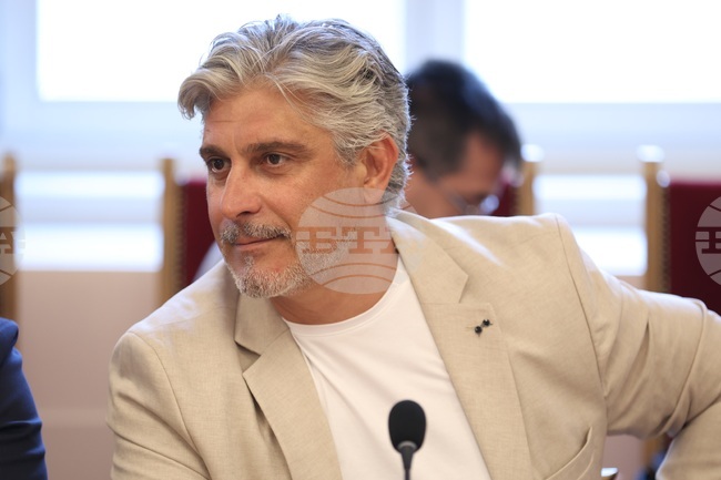 Трябва да обединим усилия и да направим България по-привлекателна за живеене, каза Росен Йорданов 