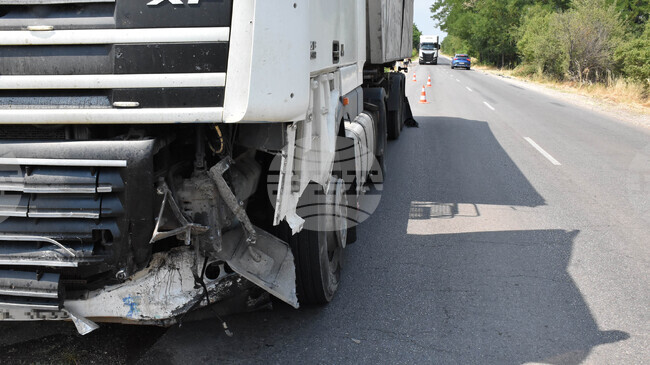 Турски шофьор загина при катастрофа, удряйки се в сграда в новозагорското село Богданово