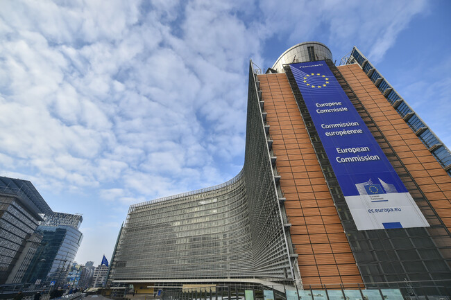 Аджерпрес: Румъния смята за изключително важно да се създаде кризисен фонд за земеделските производители от ЕС, каза румънският земеделски министър