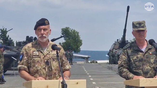 Ролята на България е от първостепенно значение за сигурността на Черноморския регион, каза адмирал Джузепе Каво Драгоне