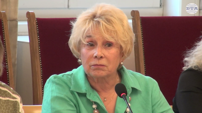 Демографските проблеми се решават в продължение на десетилетия, каза Емилия Масларова