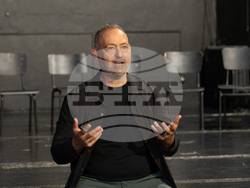 НАТФИЗ започна третото издание на актьорския уъркшоп на Института по театър и кино Лий Страсбърг