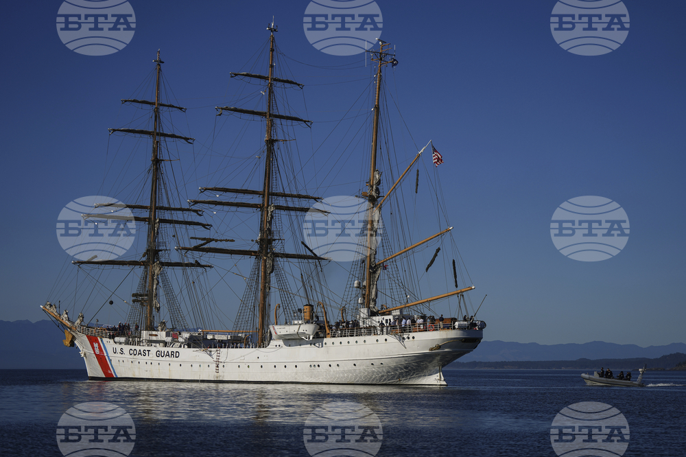 Coast Guard Tall Ship