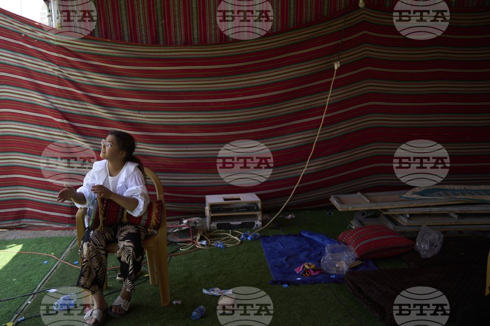 Mideast Wars Homemade Bomb Shelters