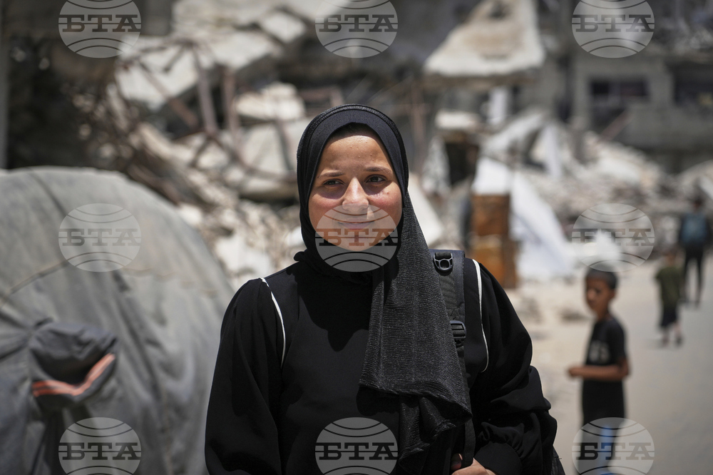 Mideast Wars Gaza Shuttered Schools