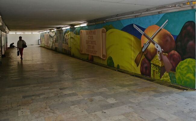 Община Варна: Със съдействието на Община Варна художници изрисуваха подлеза на Районния съд