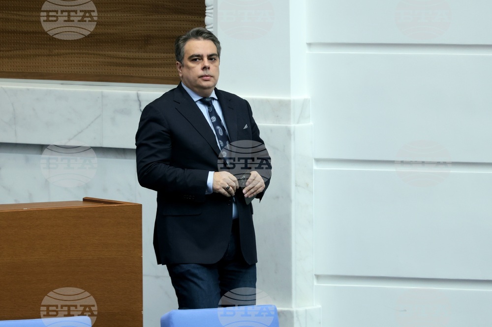 Асен Василев стана заместник-председател на парламентарната комисия по европейските въпроси и контрол на европейските фондове