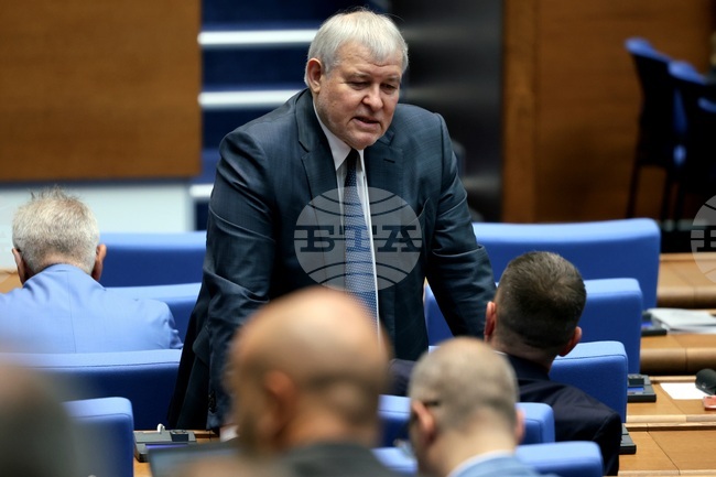 UDF Leader Blames Truth Destroyed in Party House Arson, Lack of Lustration for "Lingering Soviet-Style Oligarchic-Structures Stranglehold" on Bulgaria