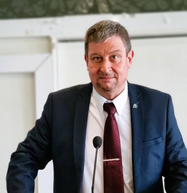 Българските учители се нуждаят от подкрепа, а не от бюрокрация, сочи анализ на Синдиката "Образование" към КТ "Подкрепа"