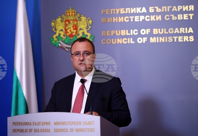 Установени са 370 нарушения от извършените 400 проверки на строителни обекти, разположени край реки и дерета, съобщи Иван Иванов