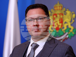 Министерски съвет - Даниел Митов - брифинг